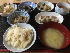 2015年4月7日のお昼ご飯写真