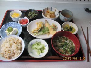 2019年8月8日お昼ご飯の写真