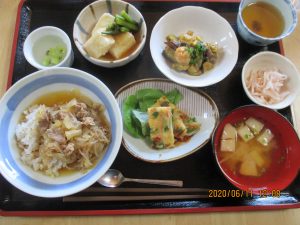 2020年6月10日お昼ご飯写真