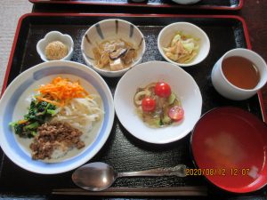 2020年8月12日のお昼ご飯写真