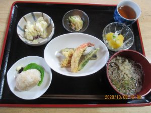 2020年10月8日お昼ご飯写真