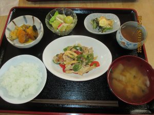 2020年11月26日のお昼ご飯写真