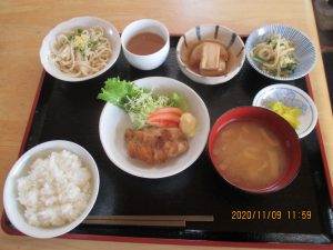 2020年11月9日のお昼ご飯写真