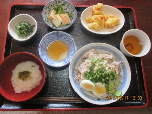 2021年3月17日のお昼ご飯写真